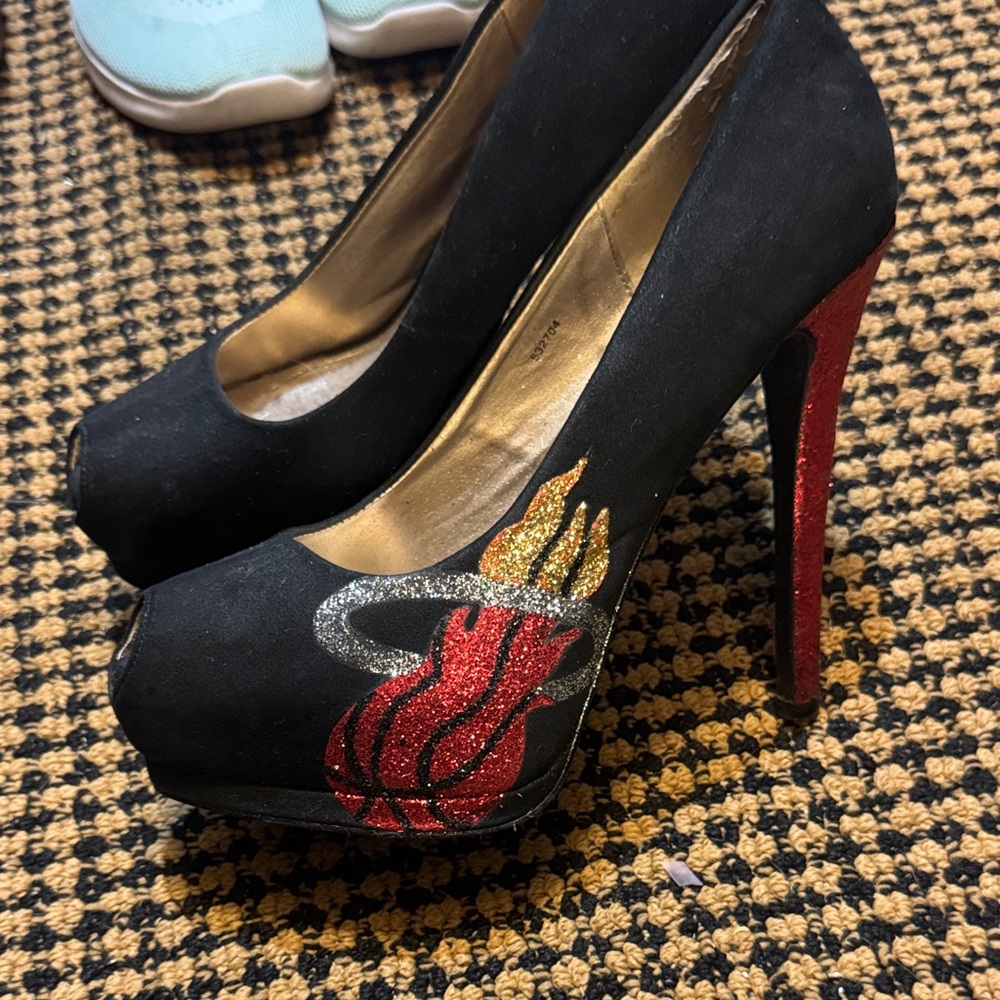 Charlotte Russe Black Heels with Red and Silver Glitter one of a kind HEAT heels